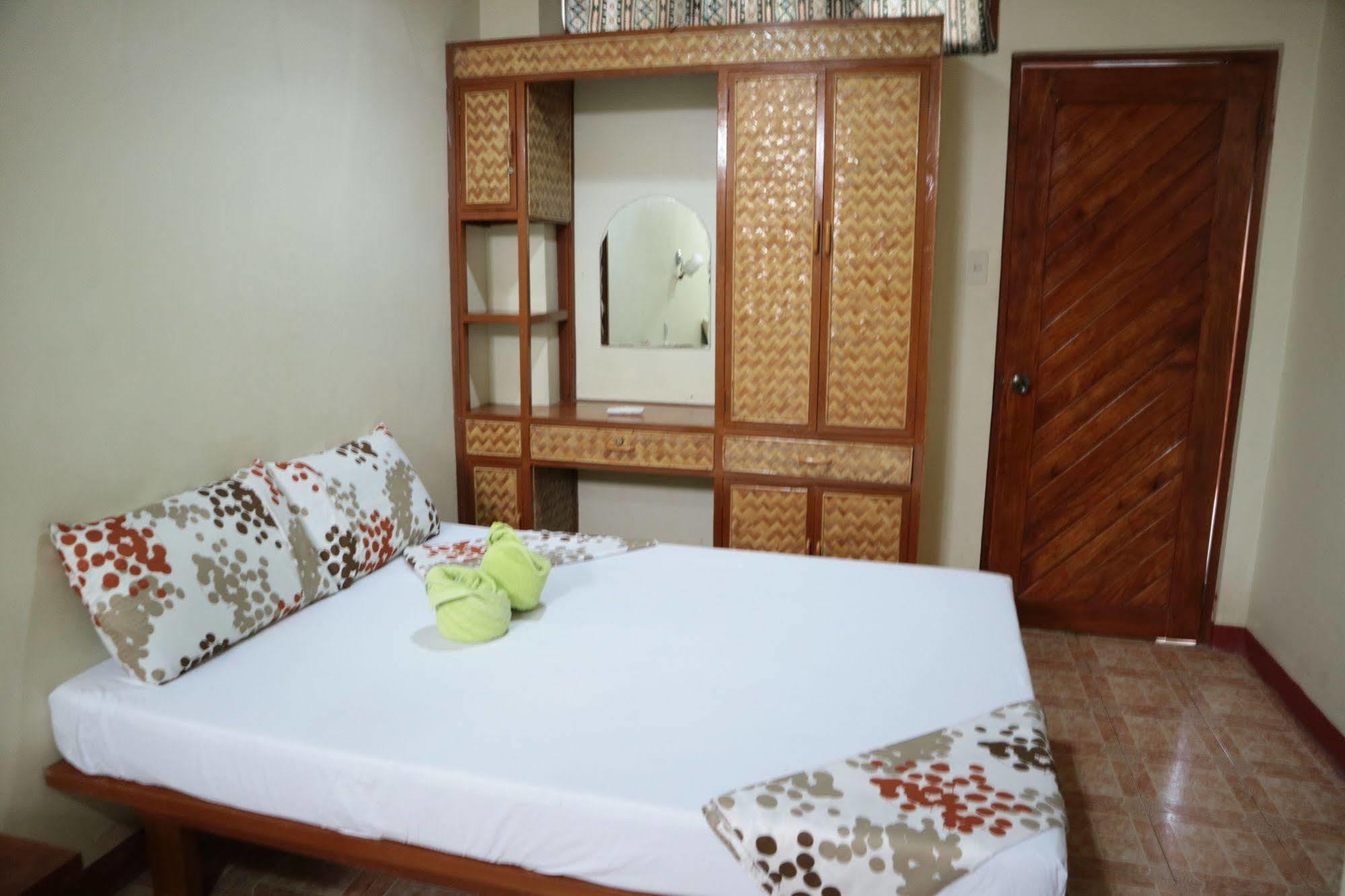 Rainforest Beach Hotel Эль-Нидо Экстерьер фото