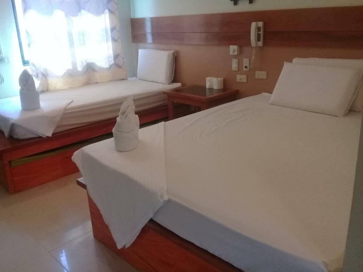 Rainforest Beach Hotel Эль-Нидо Экстерьер фото